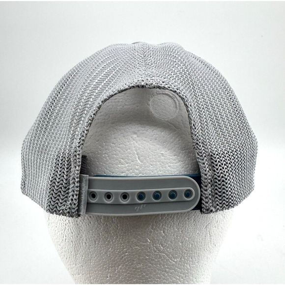 Travis Mathew Snap Back Hat With Thick Embroidered Patch Logo Gray Flex Fit - Picture 6 of 8